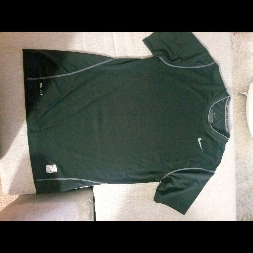 Nike Tee
